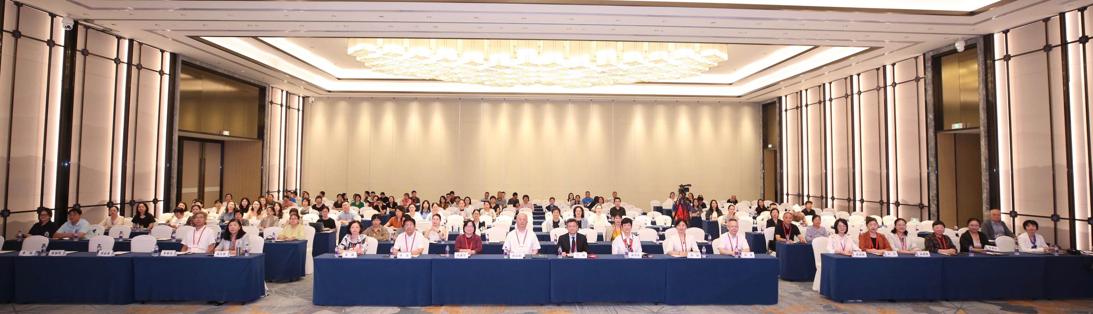 177025973810873870.jpg 1、大会合影4.jpg